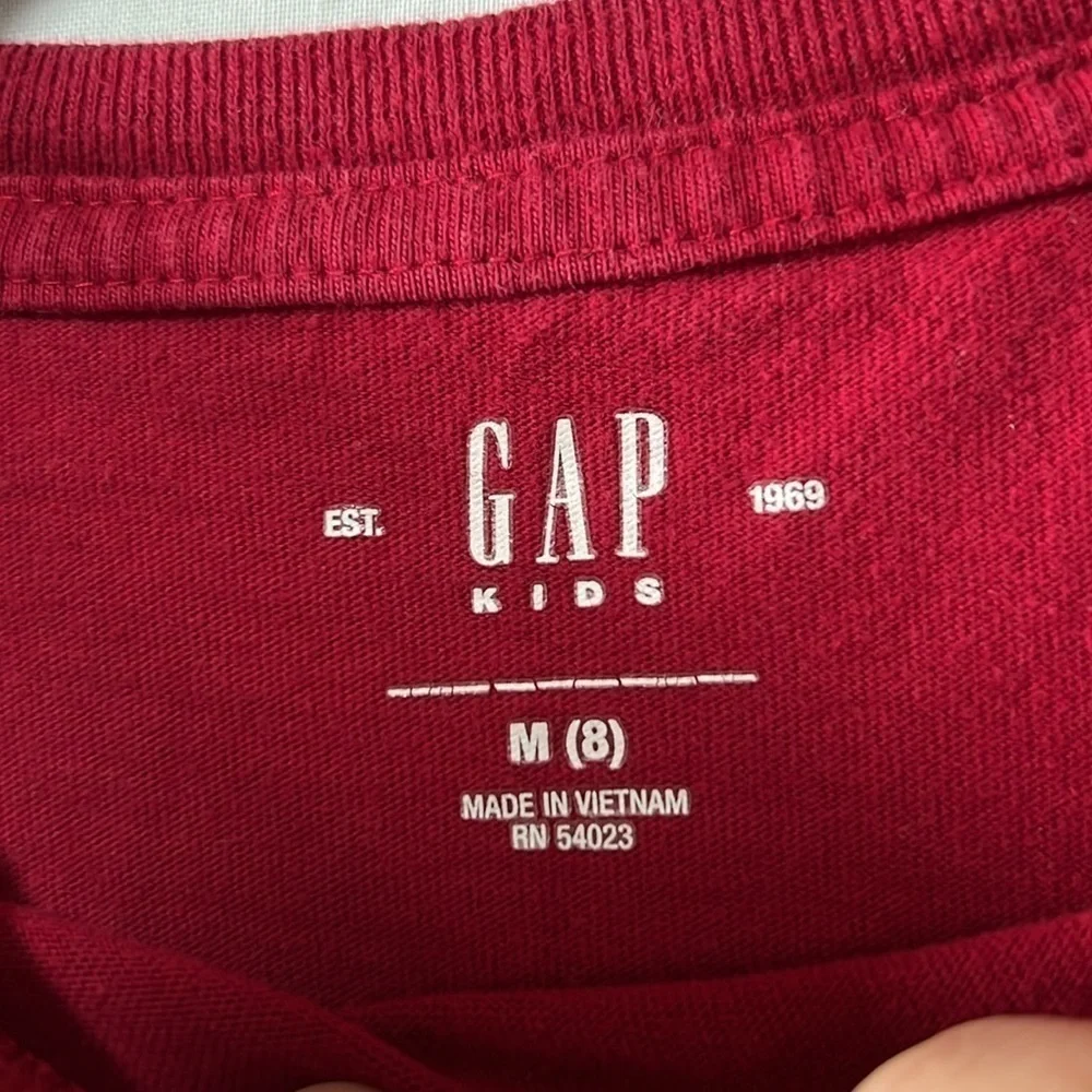 Kids Gap Long Sleeve T Shirt red size‎ 8 comfy cozy